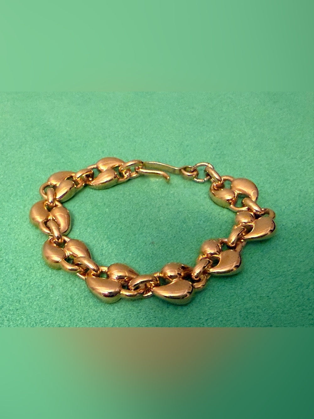 Vintage Monet Polished Gold Chain-Link Bracelet for Women